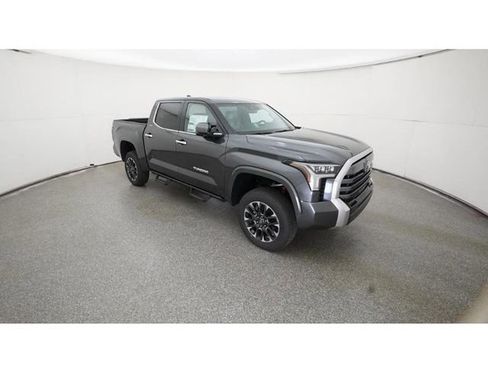 New 2026 Toyota Tundra Limited AWD/4WD image 13