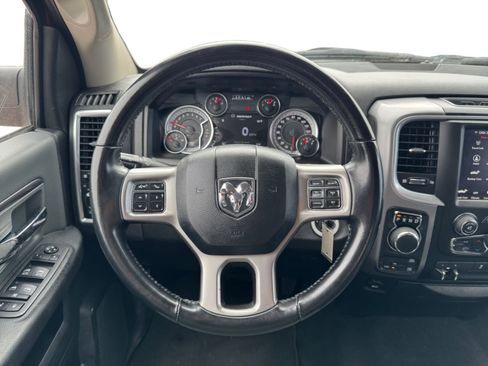 Used 2022 RAM 1500 Classic SLT w/ Electronics Group image 13