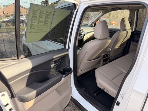 Used 2020 Honda Ridgeline RTL-E image 12