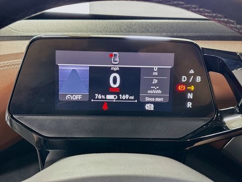 Used 2021 Volkswagen ID.4 Pro S w/ Gradient Package image 14