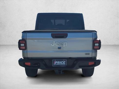 Used 2020 Jeep Gladiator Overland w/ Uconnect 4C Nav & Sound Group image 6