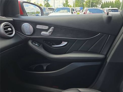 Used 2021 Mercedes-Benz GLC 300 4MATIC Coupe image 25