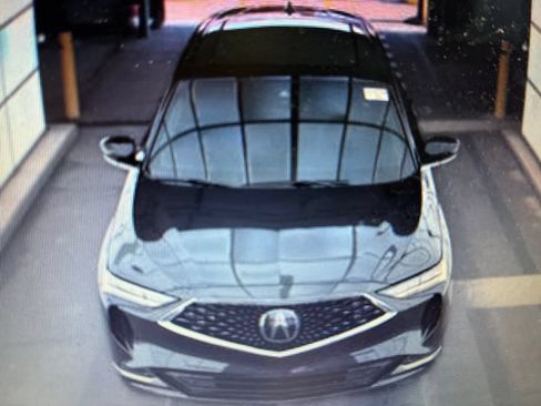 Used 2024 Acura MDX w/ Technology Package FWD image 2