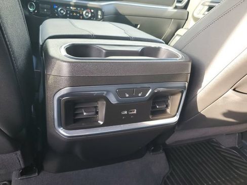Used 2025 Chevrolet Silverado 2500 LTZ w/ LTZ Convenience Package AWD/4WD image 17
