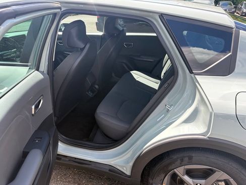 Used 2025 Kia K4 FWD image 11