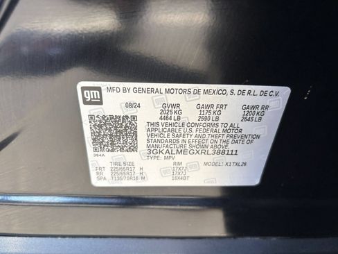 Used 2024 GMC Terrain SLE FWD image 24