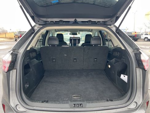 Used 2023 Ford Edge SEL image 7