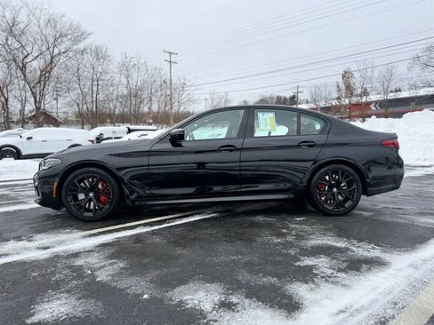 Certified 2023 BMW 540i xDrive w/ M Sport Package image 3