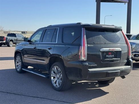 Used 2016 GMC Yukon Denali w/ Open Road Package image 6