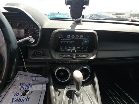 Used 2017 Chevrolet Camaro LT w/ RS Package image 11