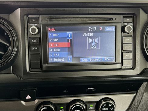 Used 2017 Toyota Tacoma SR image 16