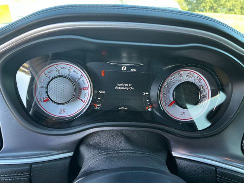 Used 2020 Dodge Challenger R/T Scat Pack w/ Shaker Package image 34