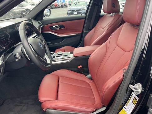 Used 2024 BMW 330e w/ Premium Package image 19