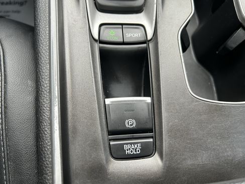 Used 2021 Honda Accord Sport image 32
