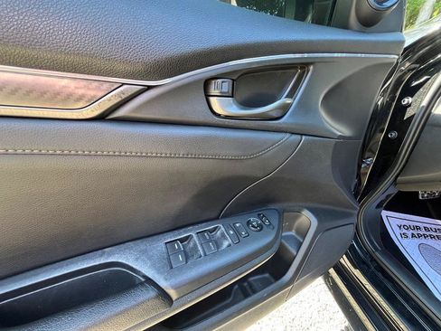 Used 2018 Honda Civic Sport Touring image 18