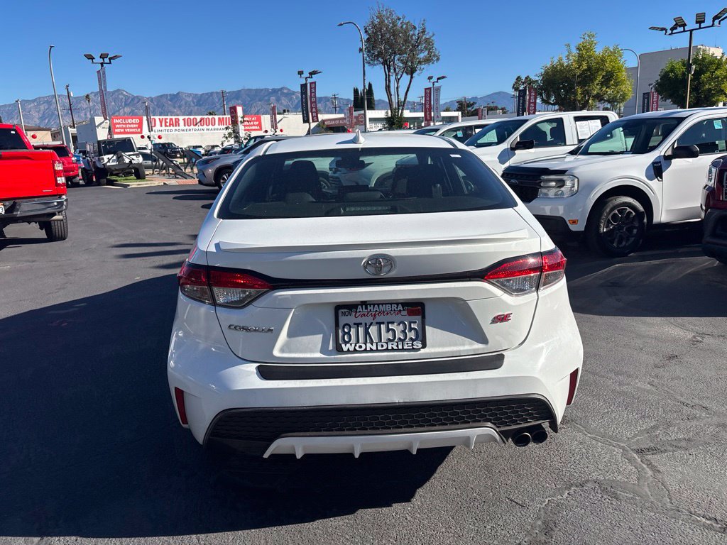 Used 2021 Toyota Corolla SE w/ Carpet Mat Package (TMS) FWD image 5