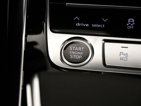 New 2026 Audi Q8 Premium Plus image 29