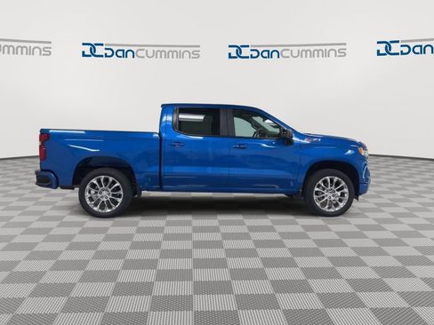 Used 2024 Chevrolet Silverado 1500 RST w/ Z71 Off-Road Package image 9