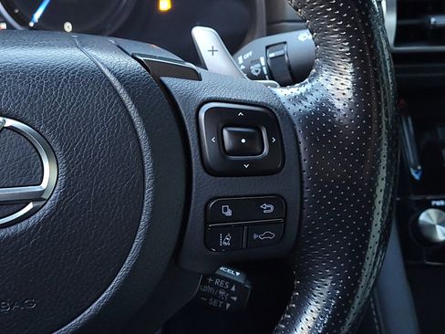Used 2022 Lexus IS 350 F Sport image 23