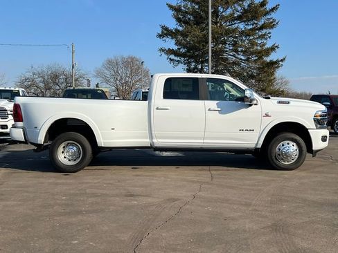 Used 2025 RAM 3500 Longhorn image 66