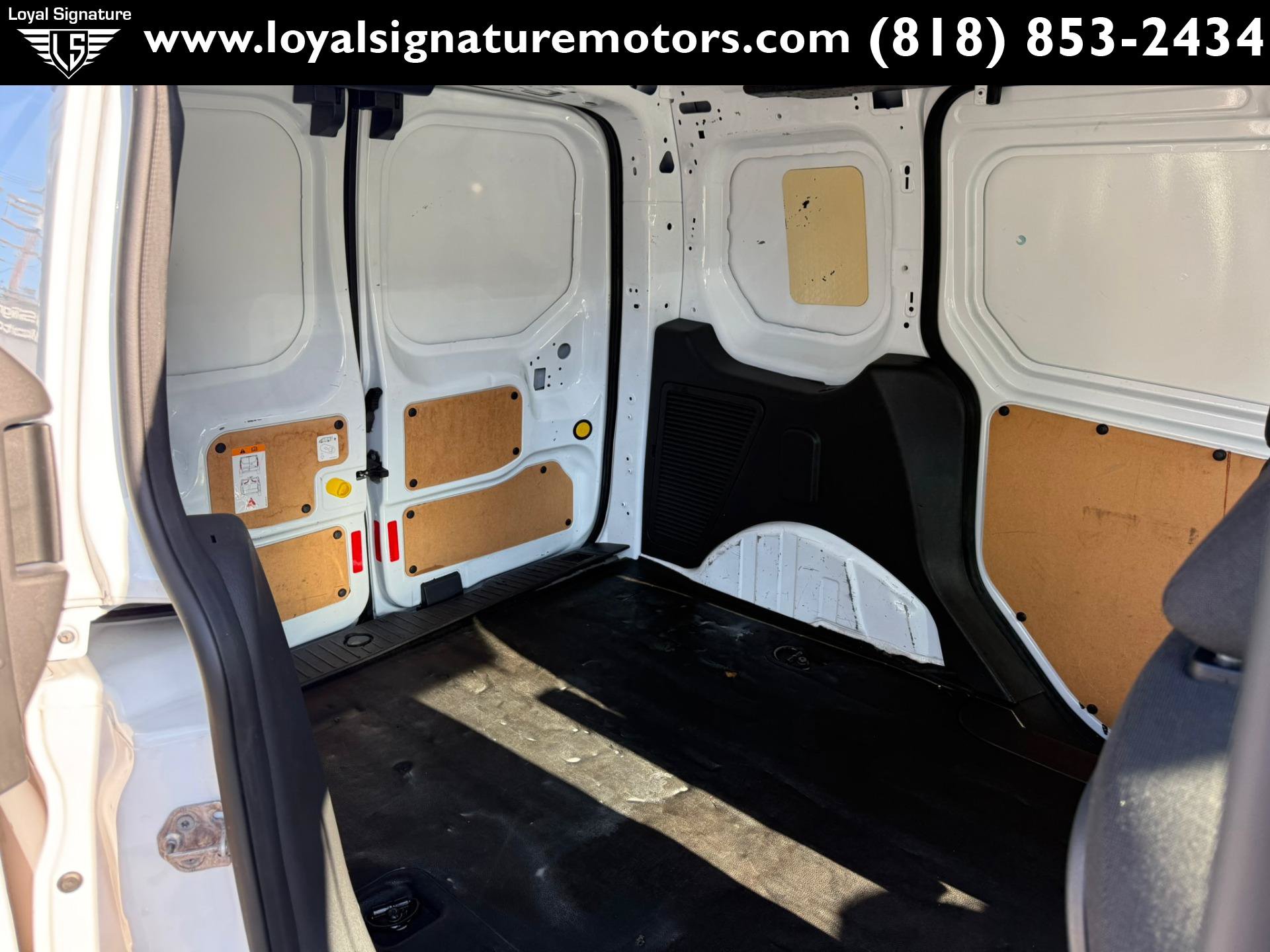 Used 2014 Ford Transit Connect XL FWD image 13