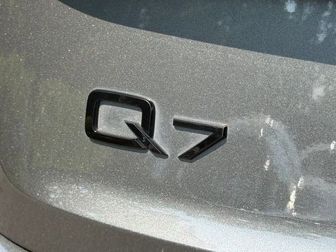 Used 2023 Audi Q7 2.0T Premium Plus w/ Premium Plus Package AWD/4WD image 28