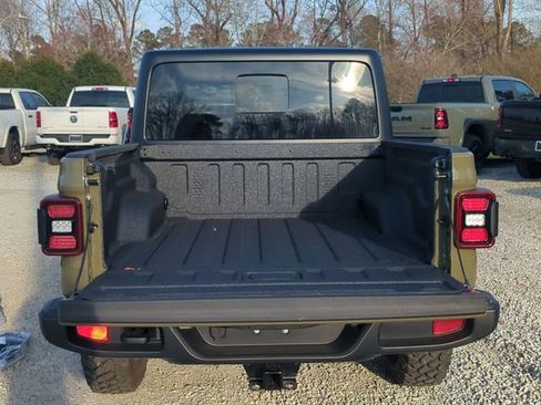 New 2026 Jeep Gladiator Willys AWD/4WD image 31