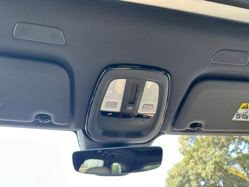 New 2026 Volvo XC60 B5 Core image 14