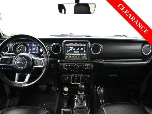 Used 2023 Jeep Wrangler Unlimited Sahara w/ Cold Weather Group image 33