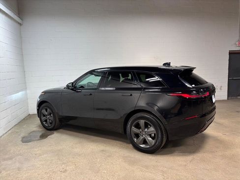 Used 2025 Land Rover Range Rover Velar Dynamic SE image 10