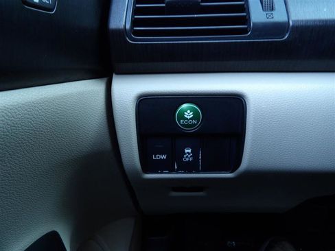 Used 2014 Honda Accord EX-L image 26