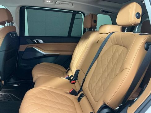 Certified 2025 BMW X7 xDrive40i w/ Executive Package AWD/4WD image 26