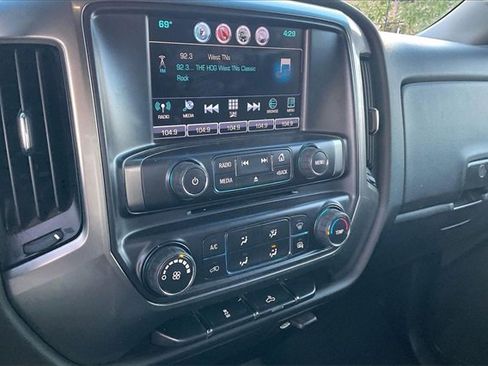 Used 2019 Chevrolet Silverado 1500 LT image 32