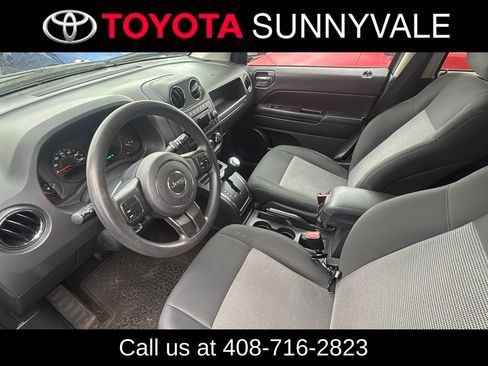 Used 2013 Jeep Compass Sport AWD/4WD image 4