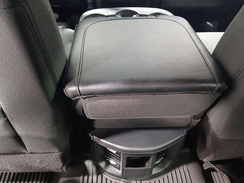 Used 2022 RAM 2500 Big Horn w/ Level A Equipment Group image 20