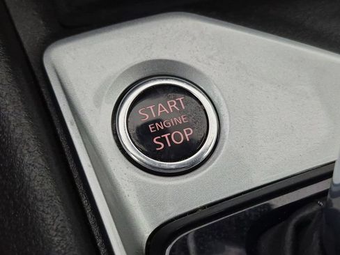 Used 2024 Nissan Altima 2.5 S FWD image 28