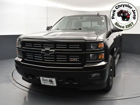 Used 2015 Chevrolet Silverado 1500 LTZ Z71 w/ Midnight Edition AWD/4WD image 2