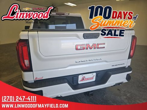 Used 2023 GMC Sierra 1500 Denali w/ Denali Reserve Package AWD/4WD image 4