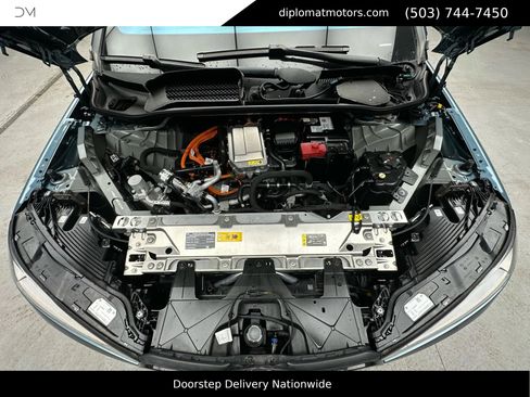 Used 2025 BMW iX xDrive50 w/ Premium Package image 45