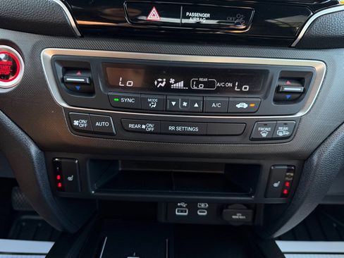 Used 2024 Honda Ridgeline TrailSport image 12