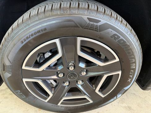 Used 2026 Jeep Cherokee Limited AWD/4WD image 2