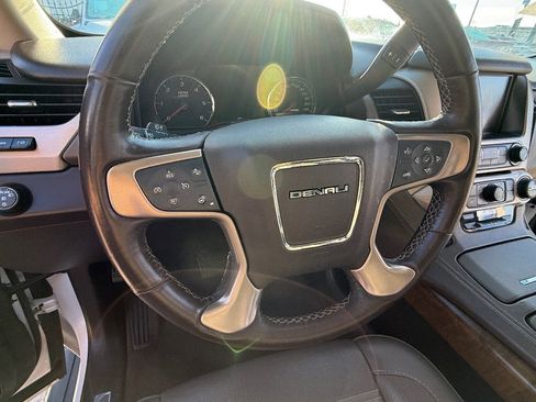 Used 2019 GMC Yukon Denali w/ Denali Ultimate Package image 31