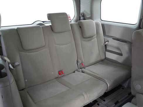 Used 2017 Nissan Quest SV FWD image 14