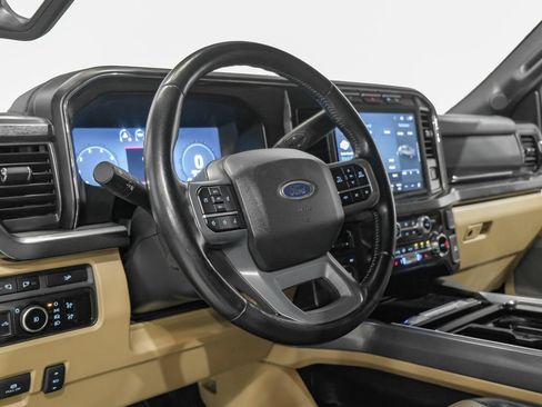 Used 2024 Ford F250 Lariat w/ Chrome Package AWD/4WD image 15