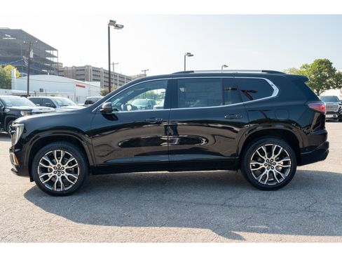 New 2027 GMC Acadia Denali Ultimate w/ LPO, Black Badging Package AWD/4WD image 5