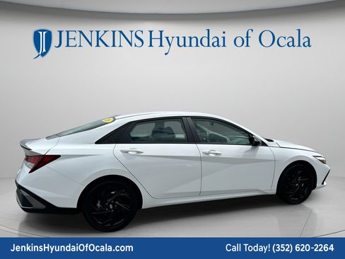 New 2026 Hyundai Elantra Sport FWD image 5