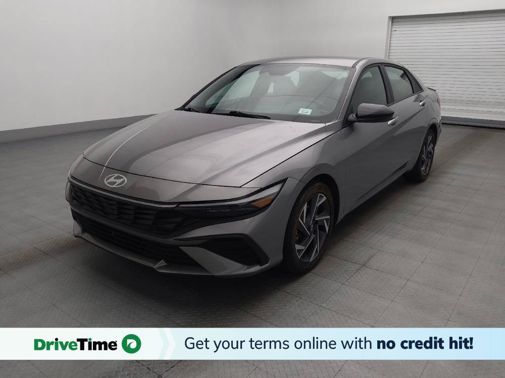 Used 2025 Hyundai Elantra Sport FWD image 1
