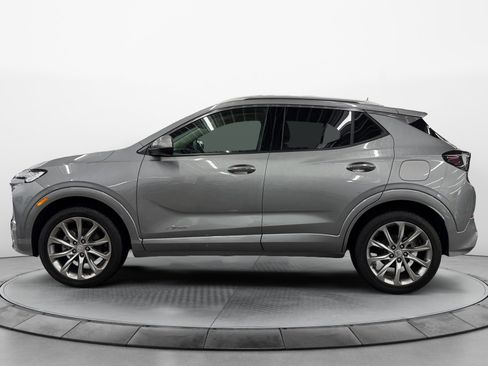 Used 2024 Buick Encore GX Avenir image 3