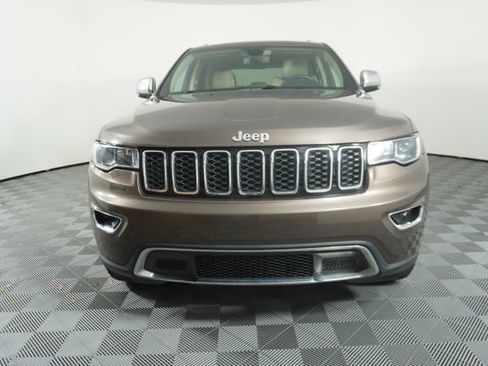 Used 2018 Jeep Grand Cherokee Limited w/ Trailer Tow Group IV RWD image 2