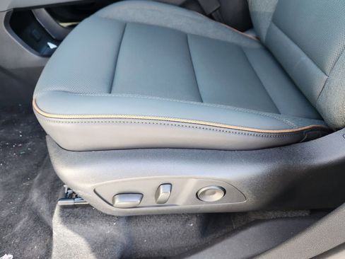 New 2026 GMC Acadia AT4 w/ Luxury Package AWD/4WD image 16